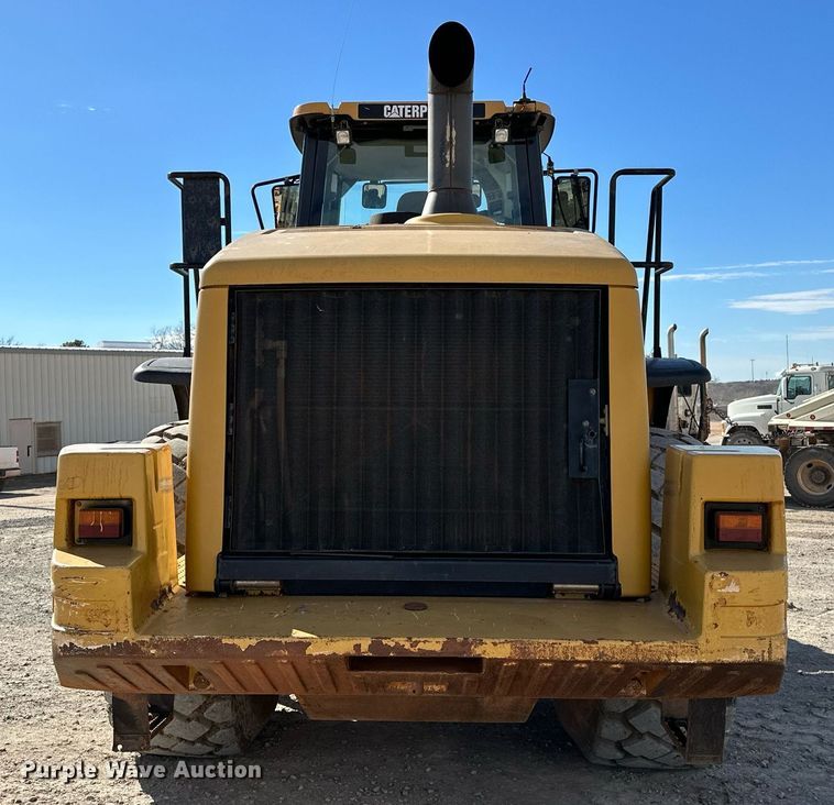 image for item OM9779 2010 Caterpillar  972H wheel loader