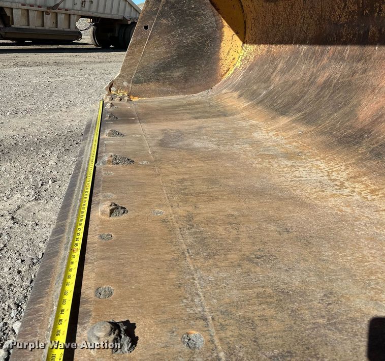 image for item OM9779 2010 Caterpillar  972H wheel loader