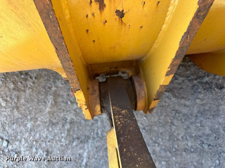 image for item OM9779 2010 Caterpillar  972H wheel loader