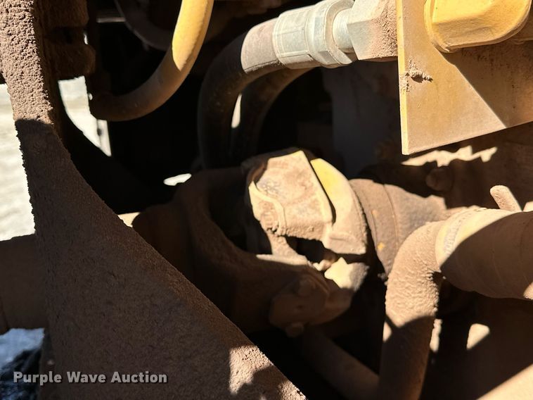 image for item OM9779 2010 Caterpillar  972H wheel loader