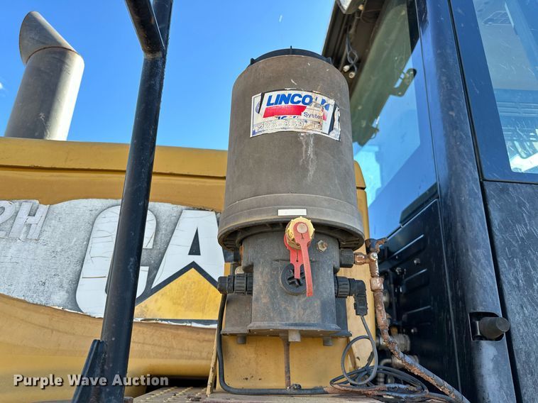 image for item OM9779 2010 Caterpillar  972H wheel loader