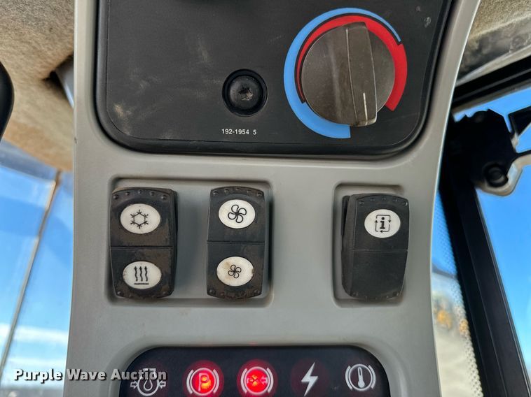 image for item OM9779 2010 Caterpillar  972H wheel loader