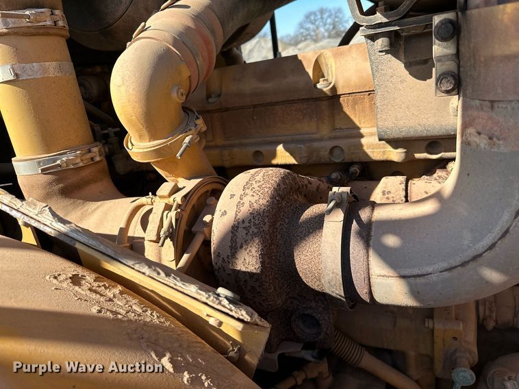 image for item OM9779 2010 Caterpillar  972H wheel loader