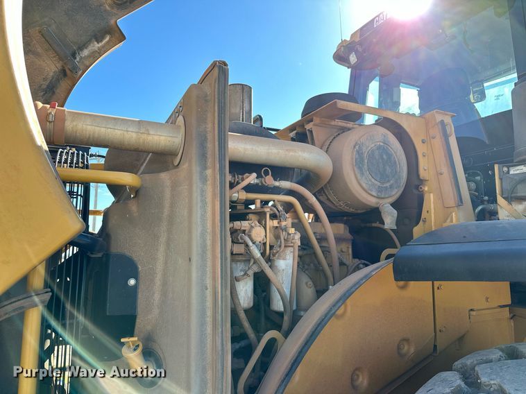 image for item OM9779 2010 Caterpillar  972H wheel loader