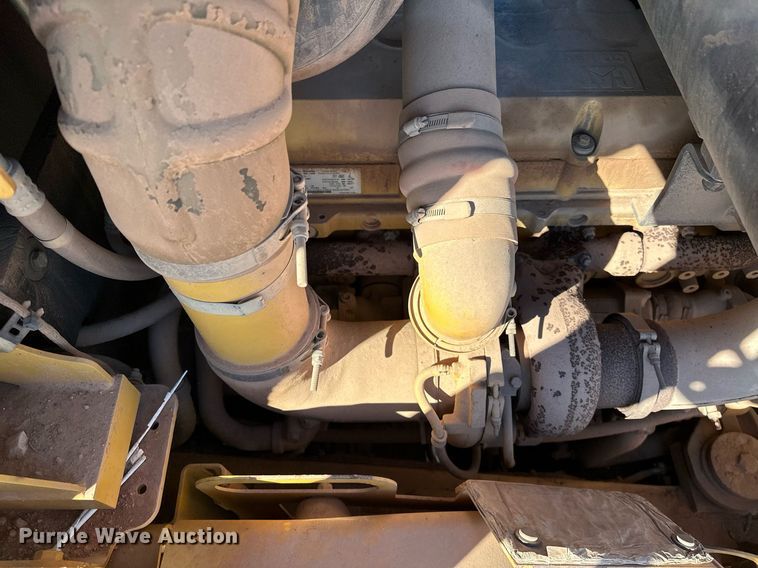 image for item OM9779 2010 Caterpillar  972H wheel loader