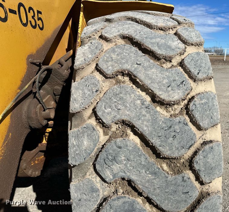 image for item OM9779 2010 Caterpillar  972H wheel loader