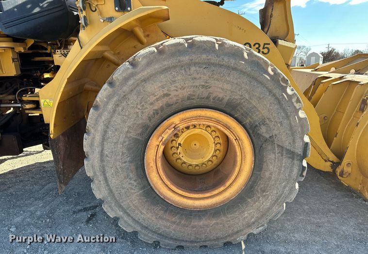 image for item OM9779 2010 Caterpillar  972H wheel loader