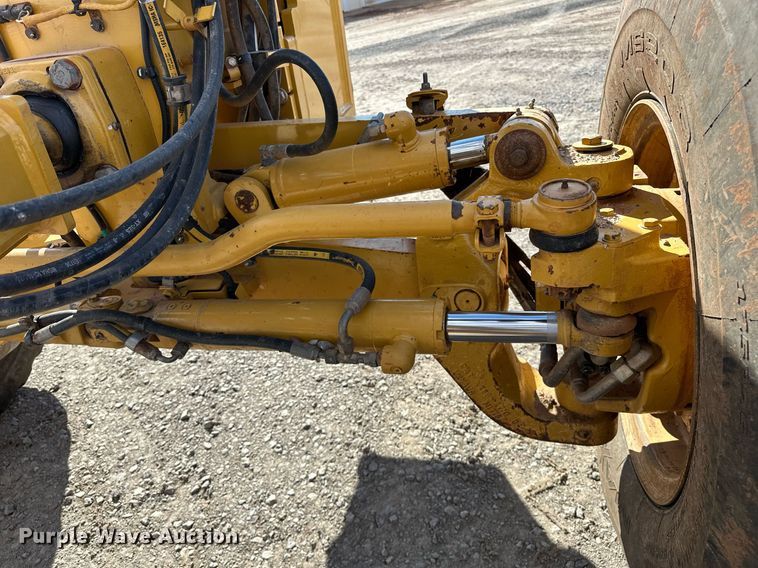 image for item OM9780 2014 Caterpillar  140M3 AWD motor grader