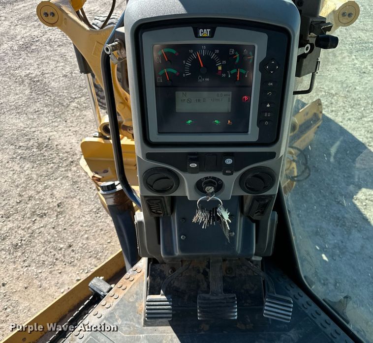 image for item OM9780 2014 Caterpillar  140M3 AWD motor grader