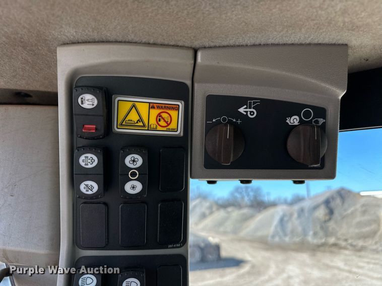 image for item OM9780 2014 Caterpillar  140M3 AWD motor grader