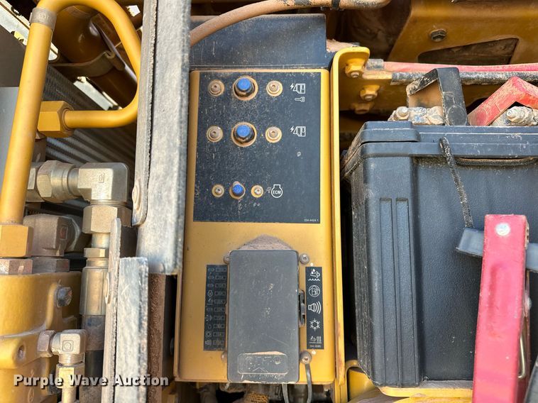 image for item OM9780 2014 Caterpillar  140M3 AWD motor grader