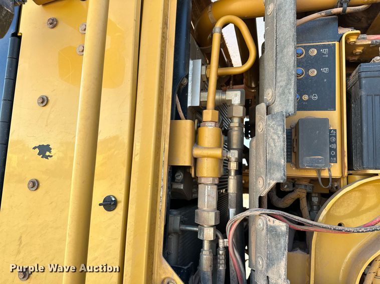 image for item OM9780 2014 Caterpillar  140M3 AWD motor grader