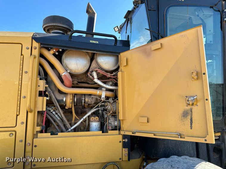 image for item OM9780 2014 Caterpillar  140M3 AWD motor grader