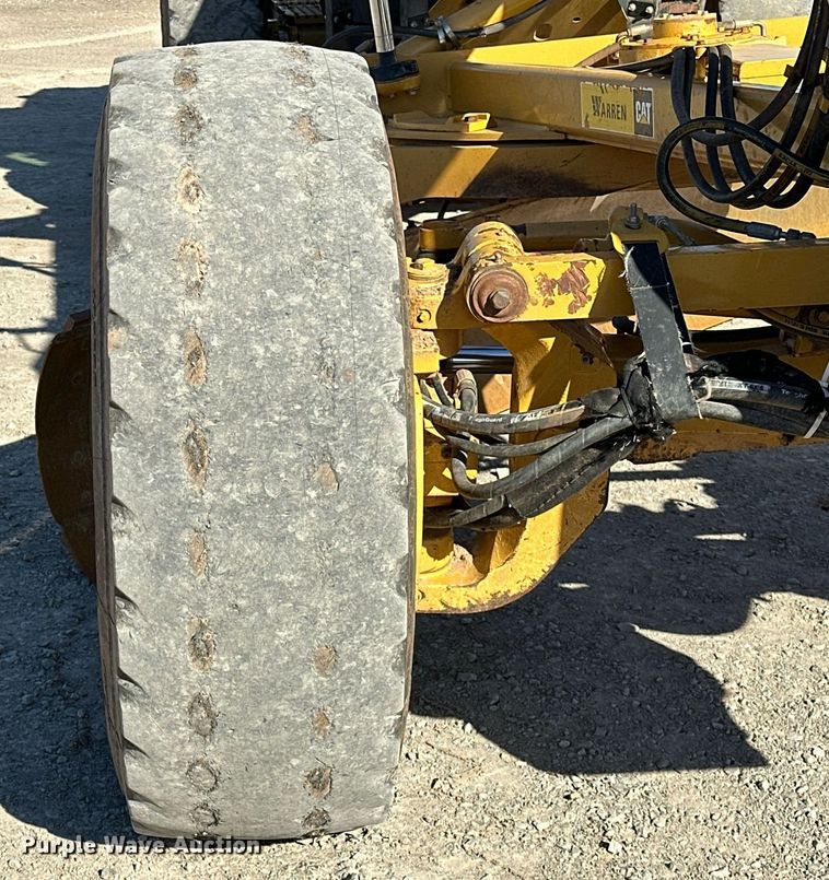 image for item OM9780 2014 Caterpillar  140M3 AWD motor grader