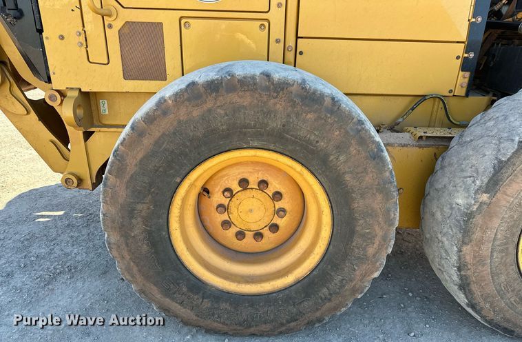 image for item OM9780 2014 Caterpillar  140M3 AWD motor grader