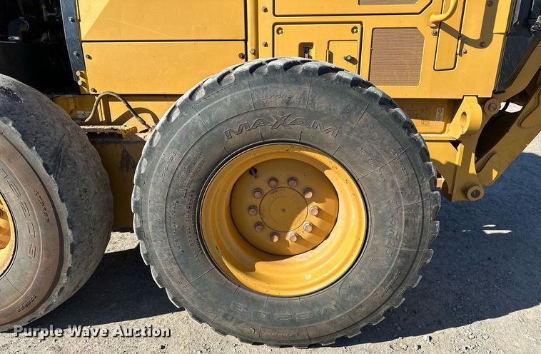 image for item OM9780 2014 Caterpillar  140M3 AWD motor grader