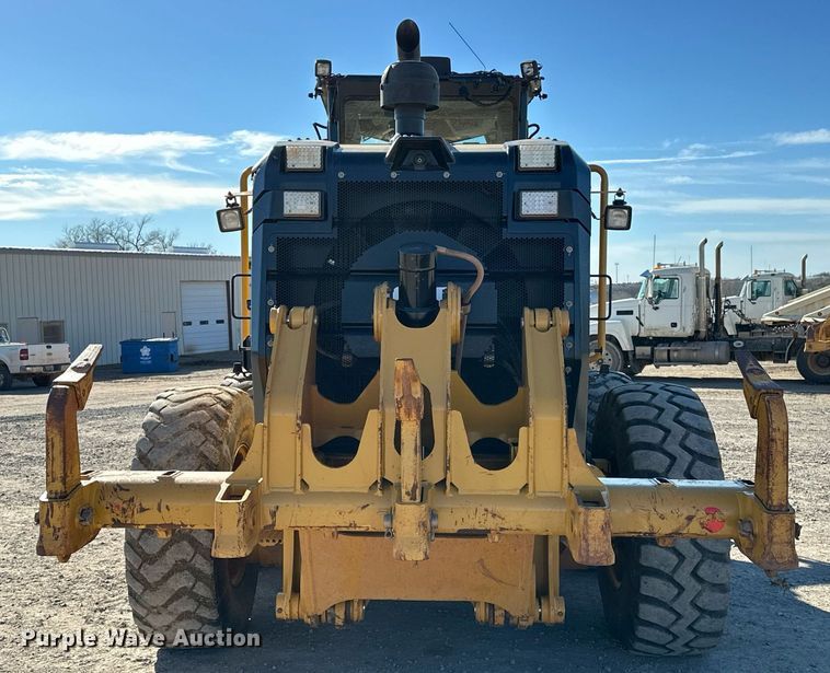 image for item OM9781 2018 Caterpillar  140M3 AWD motor grader