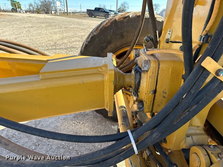 image for item OM9781 2018 Caterpillar  140M3 AWD motor grader