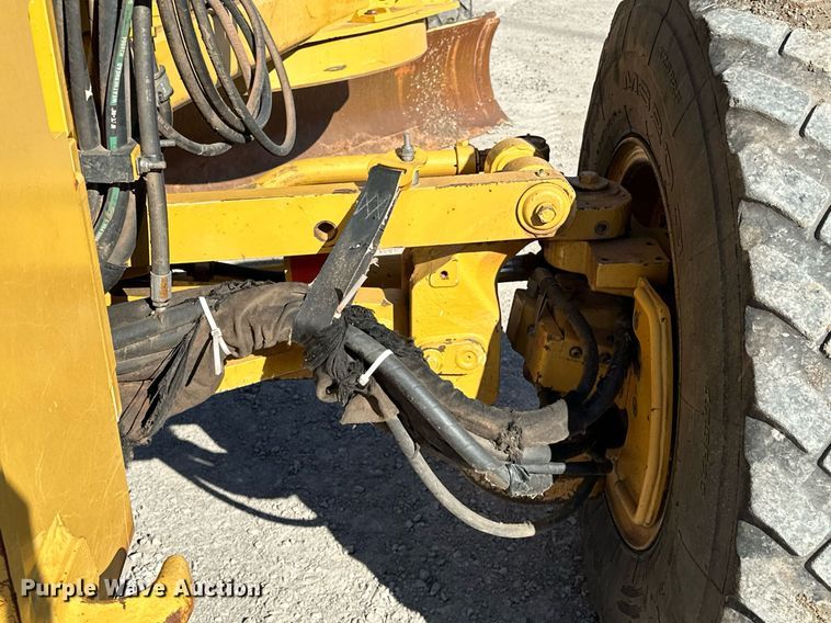 image for item OM9781 2018 Caterpillar  140M3 AWD motor grader