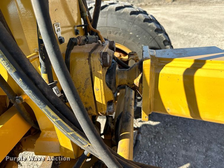image for item OM9781 2018 Caterpillar  140M3 AWD motor grader