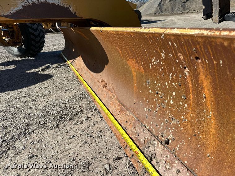 image for item OM9781 2018 Caterpillar  140M3 AWD motor grader