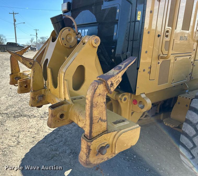 image for item OM9781 2018 Caterpillar  140M3 AWD motor grader