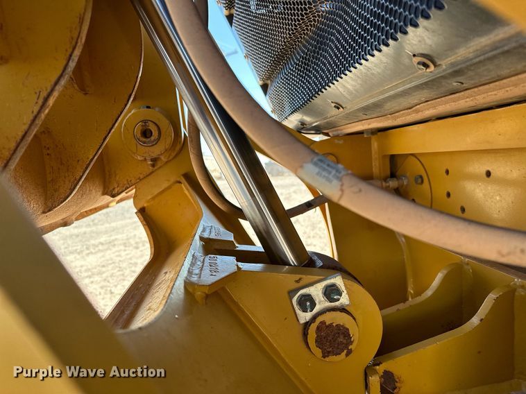 image for item OM9781 2018 Caterpillar  140M3 AWD motor grader