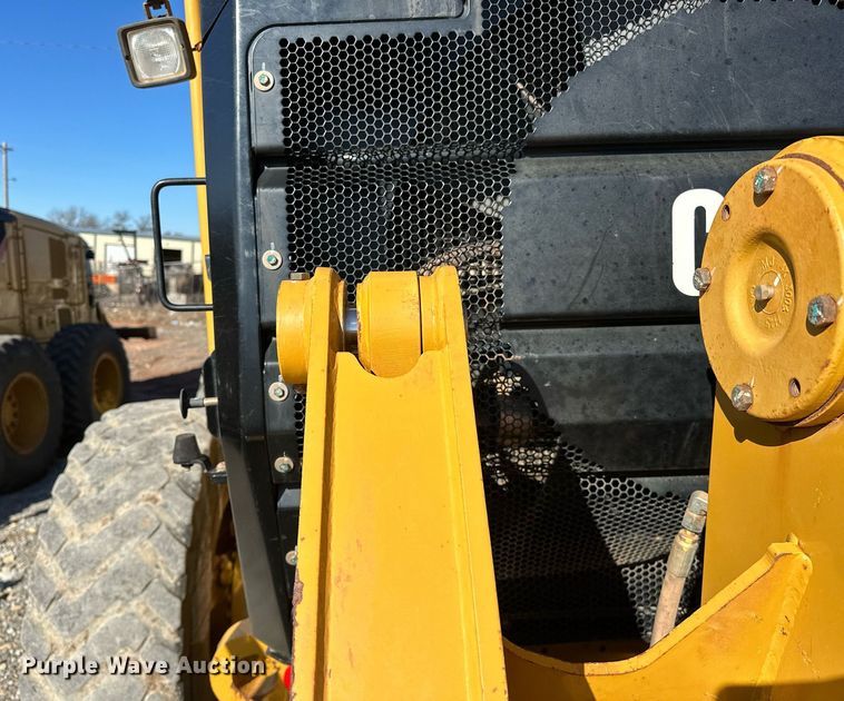 image for item OM9781 2018 Caterpillar  140M3 AWD motor grader