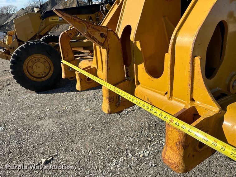 image for item OM9781 2018 Caterpillar  140M3 AWD motor grader