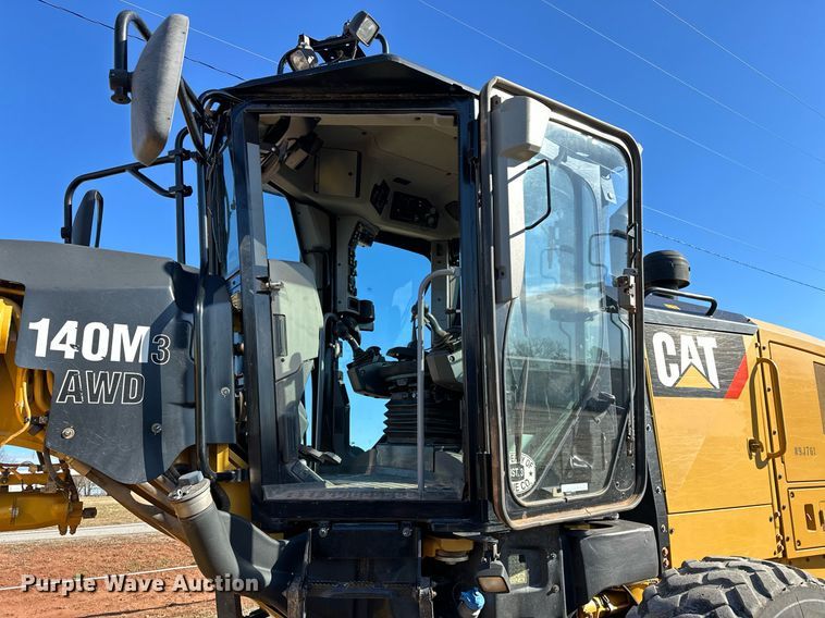 image for item OM9781 2018 Caterpillar  140M3 AWD motor grader