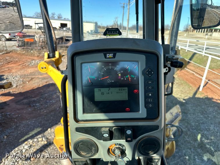 image for item OM9781 2018 Caterpillar  140M3 AWD motor grader