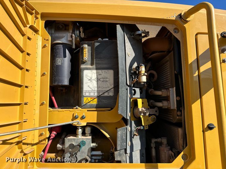 image for item OM9781 2018 Caterpillar  140M3 AWD motor grader