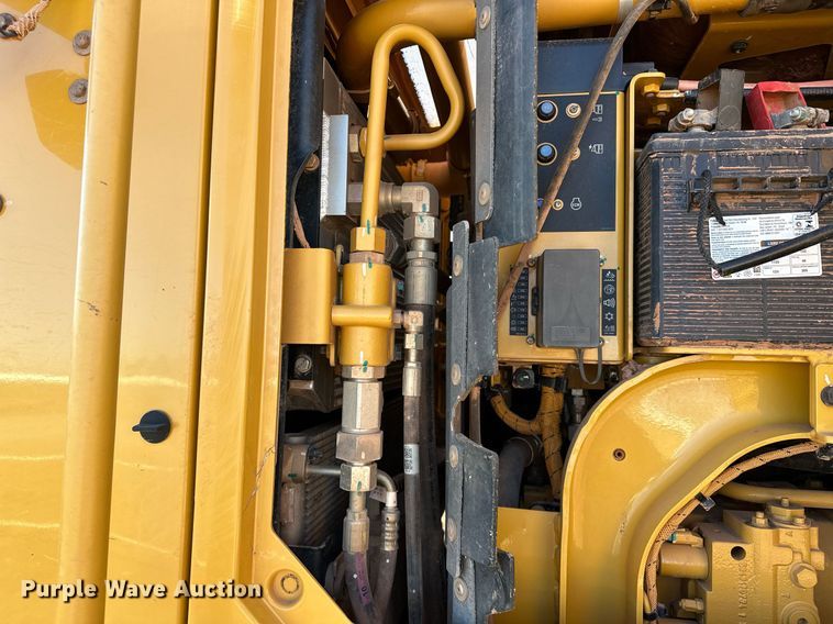image for item OM9781 2018 Caterpillar  140M3 AWD motor grader
