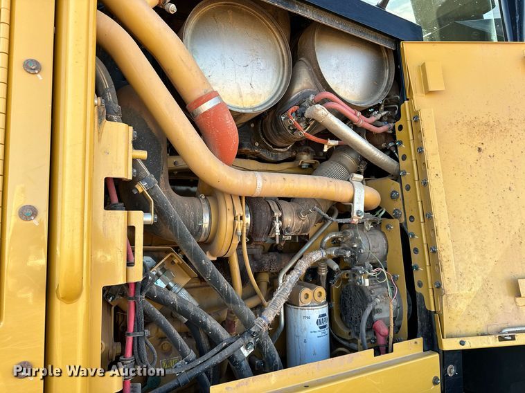 image for item OM9781 2018 Caterpillar  140M3 AWD motor grader