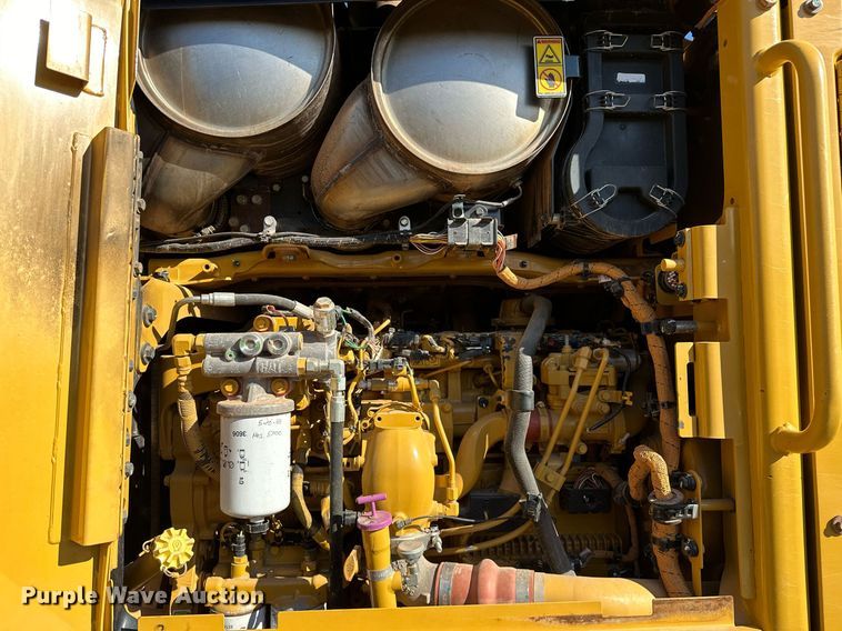 image for item OM9781 2018 Caterpillar  140M3 AWD motor grader