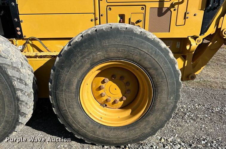 image for item OM9781 2018 Caterpillar  140M3 AWD motor grader