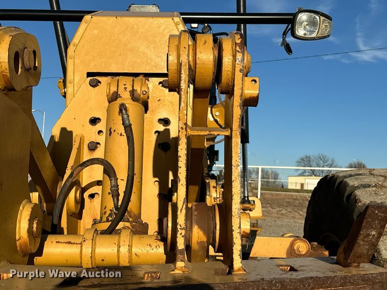 image for item OM9782 2014 Caterpillar  140M3 AWD motor grader