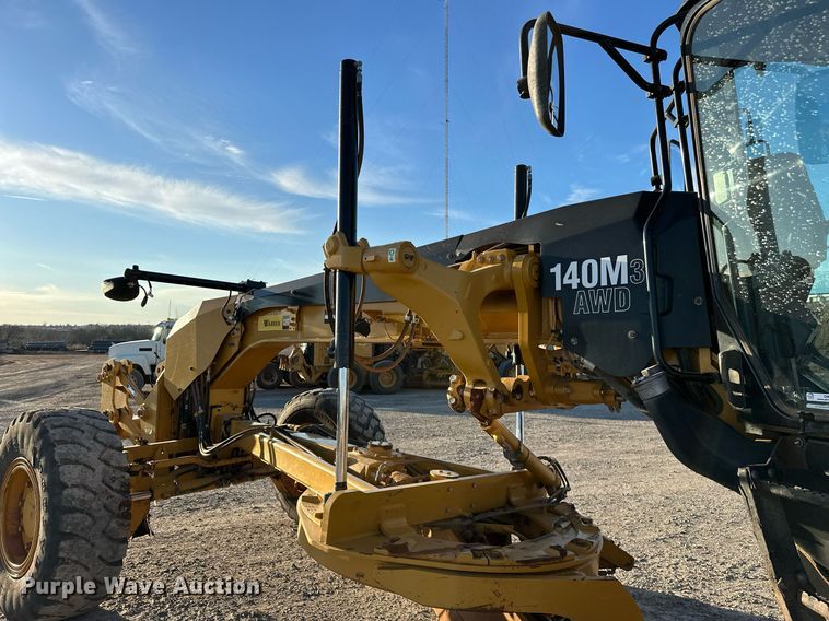 image for item OM9782 2014 Caterpillar  140M3 AWD motor grader