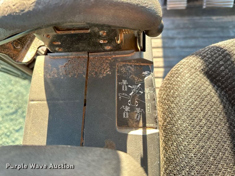 image for item OM9782 2014 Caterpillar  140M3 AWD motor grader