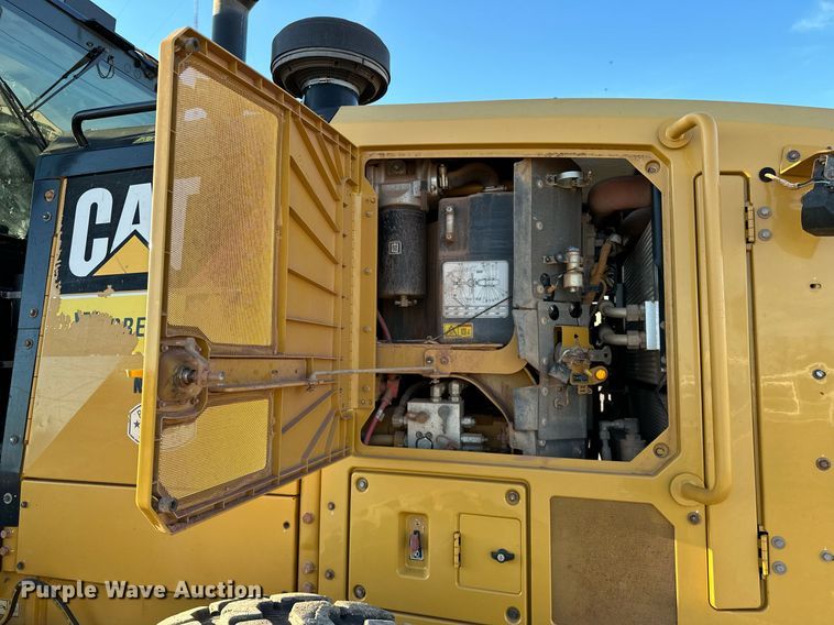 image for item OM9782 2014 Caterpillar  140M3 AWD motor grader