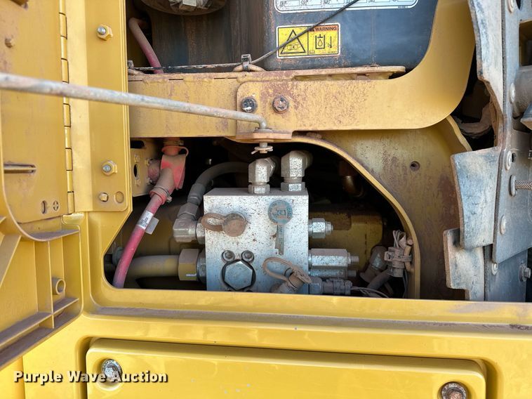 image for item OM9782 2014 Caterpillar  140M3 AWD motor grader