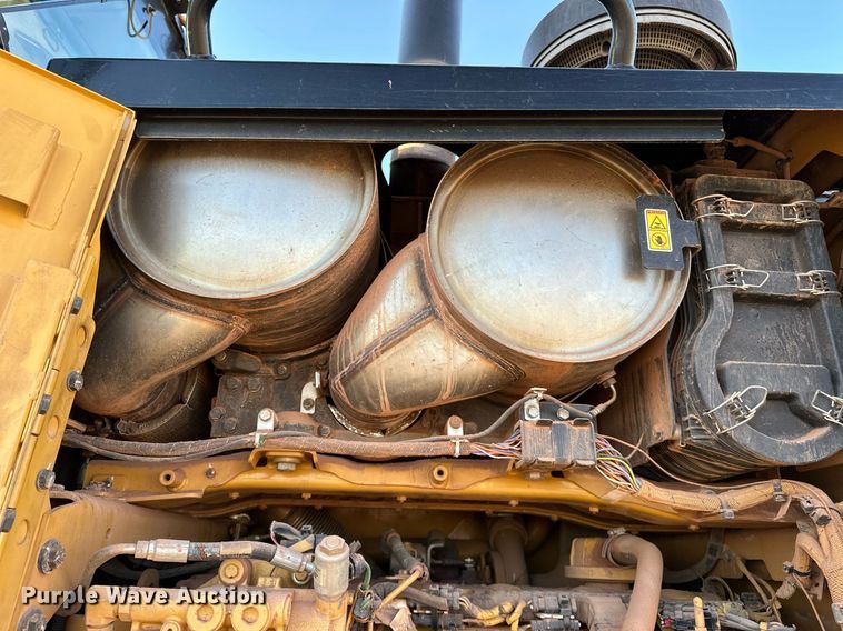 image for item OM9782 2014 Caterpillar  140M3 AWD motor grader