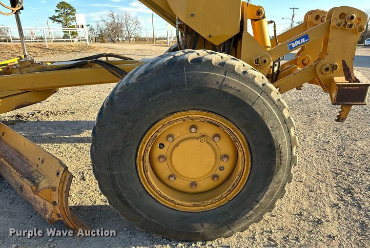 image for item OM9782 2014 Caterpillar  140M3 AWD motor grader
