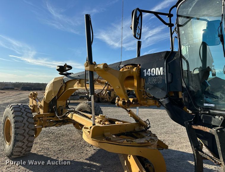 image for item OM9783 2014 Caterpillar  140M3 AWD motor grader
