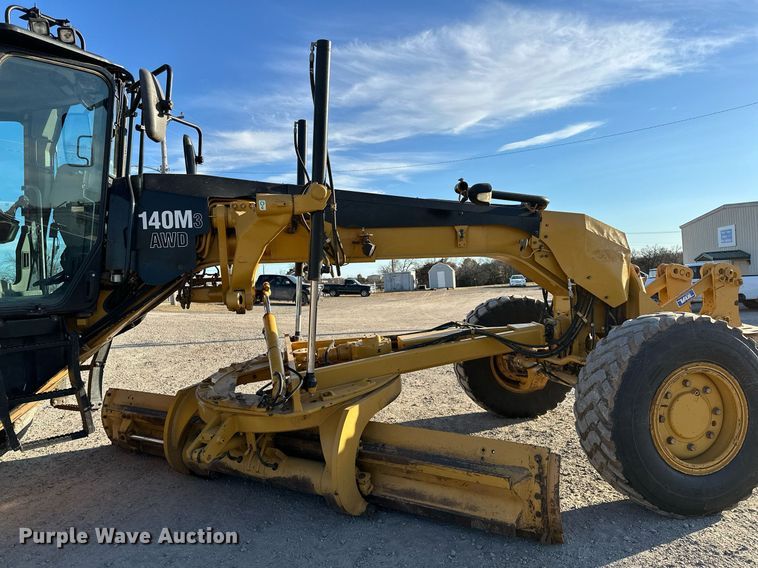 image for item OM9783 2014 Caterpillar  140M3 AWD motor grader