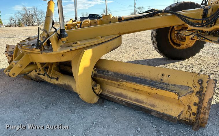 image for item OM9783 2014 Caterpillar  140M3 AWD motor grader