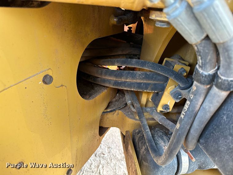 image for item OM9783 2014 Caterpillar  140M3 AWD motor grader