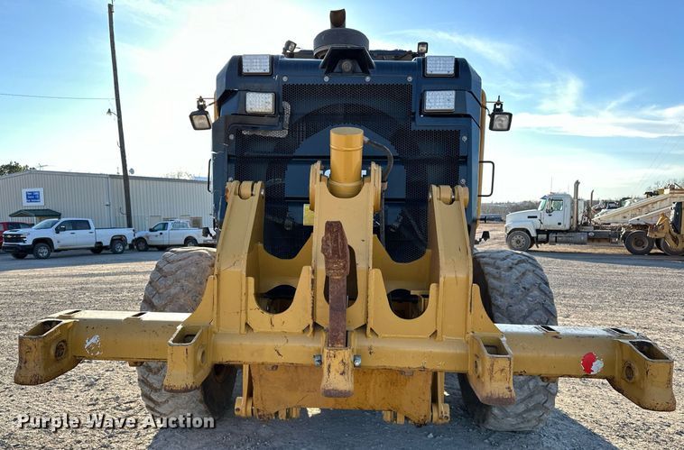 image for item OM9783 2014 Caterpillar  140M3 AWD motor grader