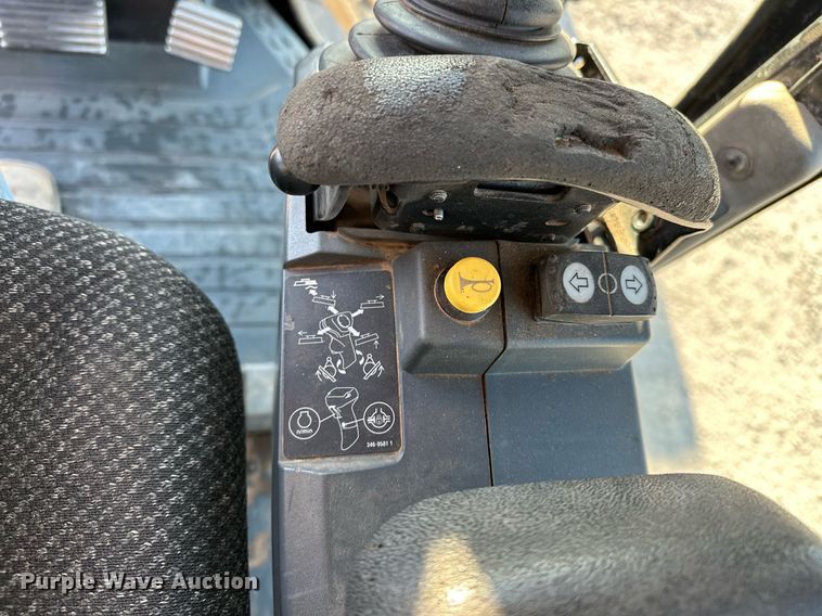 image for item OM9783 2014 Caterpillar  140M3 AWD motor grader