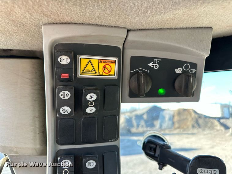 image for item OM9783 2014 Caterpillar  140M3 AWD motor grader